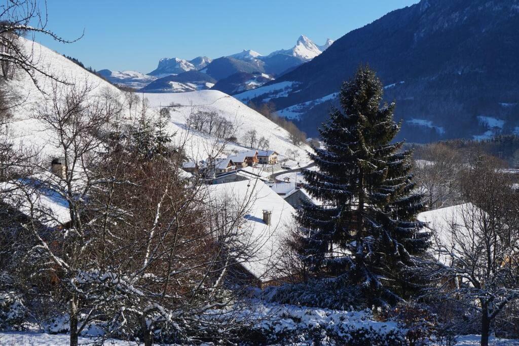 La Grange De Pimberty - Beautiful Apartments 27 Miles From Geneva Vailly エクステリア 写真